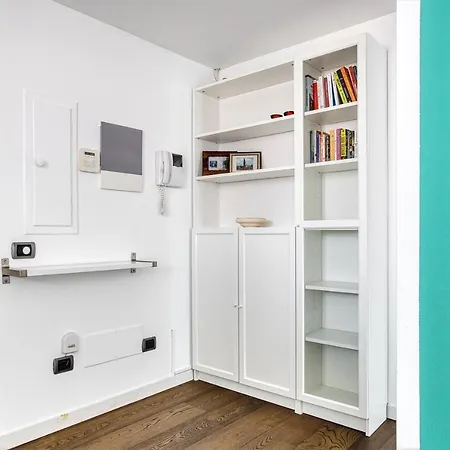 Διαμέρισμα Joivy Superb 2bed Flat With Balcony
