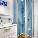 Joivy Superb 2bed Flat With Balcony *